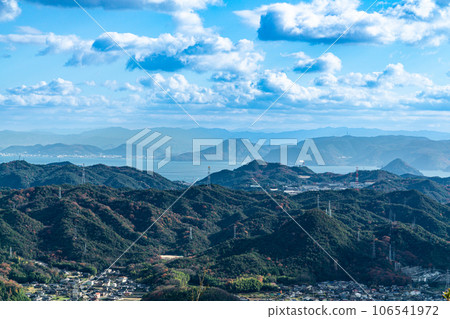 Tsuneyama Goshikidai and Takamatsu City seen from the top of the mountain Tamano City, Okayama Prefecture Tsuneyama Goshikidai and Takamatsu City seen from the top of the mountain Tamano City, Okayama Prefecture 106541972