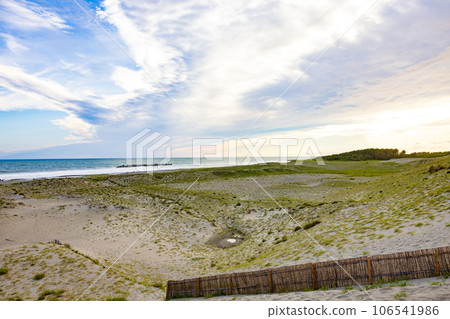 Nakatajima Sand Dunes in Shizuoka Prefecture 106541986