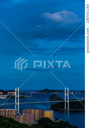 鍋冠牟利山的黎明（長崎市） 106542160