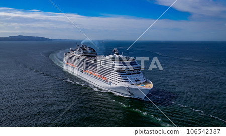 MSC Bellissima 遊輪右舷前部（正在進行中） 106542387