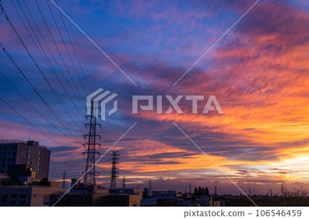 [東京]夕陽的天空和荒川河床 106546459