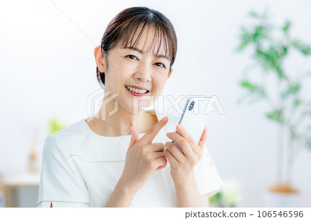 智能手機女接待員 106546596