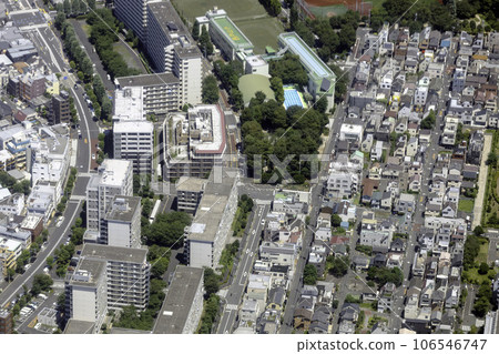 東京新宿區百人町附近城市景觀的鳥瞰圖 106546747