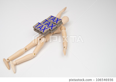 Drawing dolls crushed by taxes Drawing dolls crushed by taxes 106546936