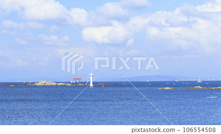 神奈川縣湘南三浦半島三浦郡葉山町森戶雄二郎燈塔附近的夏天 106554508