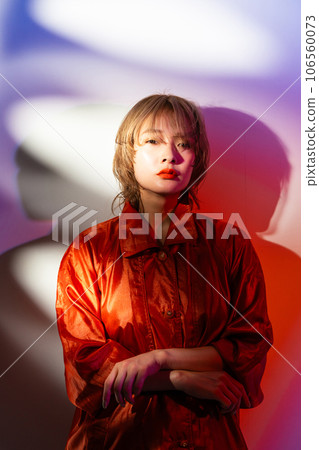 女生 女孩 女性 106560073