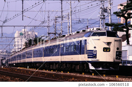 Nostalgic sleeper express Naha passes through Ashiya Nostalgic sleeper express Naha passes through Ashiya 106560518