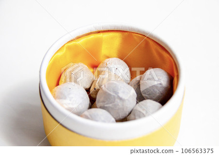 Pu-erh tea (Dian tea) 106563375