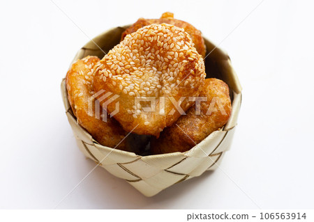 Sesame balls (Kai Hong). Thai dessert 106563914