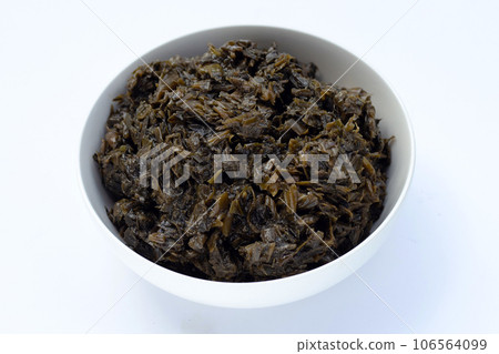 Olive Pickled Green Mustard with Mushroom 106564099