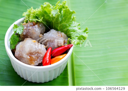 Tapioca balls with pork filling Tapioca balls with pork filling 106564129
