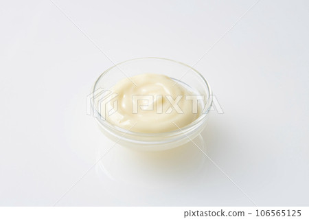 蛋黃醬  106565125