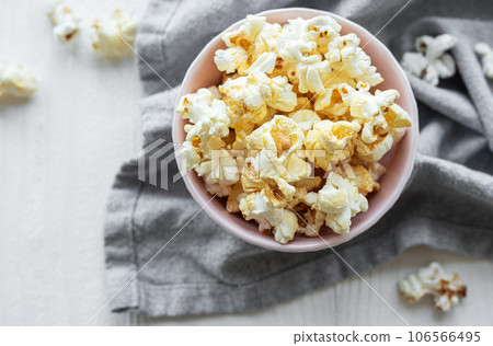 Tasty salted homemade popcorn Tasty salted homemade popcorn 106566495