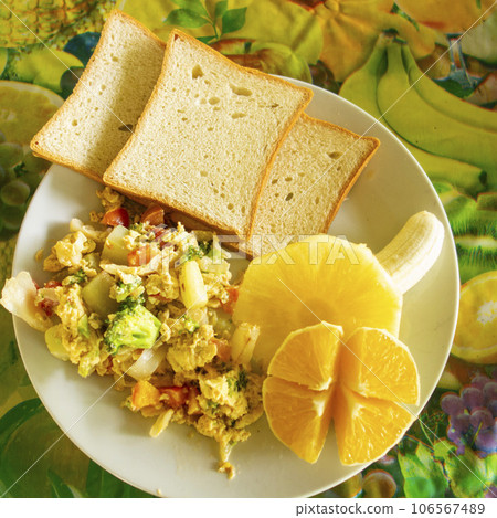 Elegant Amazon breakfast 106567489