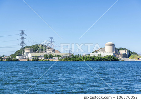 Mihama Nuclear Power Station in sunny weather (energy image) 106570052
