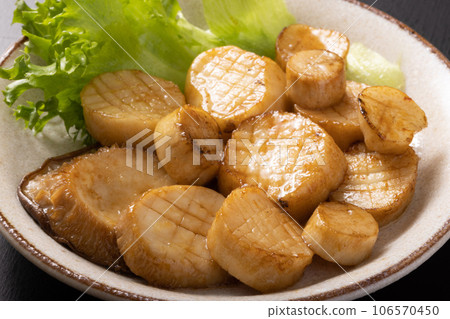 Stir-fried King Kingfish with butter and soy sauce Stir-fried King Kingfish with butter and soy sauce 106570450