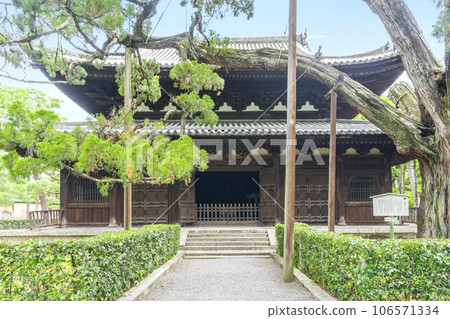 Kyoto Murasakino Daitokuji Buddha Hall and Ibuki Kyoto Murasakino Daitokuji Buddha Hall and Ibuki 106571334