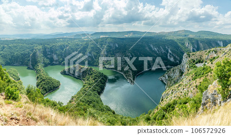 Viewpoint Vidikovac Molitva, with curved meanders in canyon of Uvac river, Serbia Viewpoint Vidikovac Molitva, with curved meanders in canyon of Uvac river, Serbia 106572926
