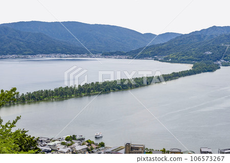 Amanohashidate seen from Kasamatsu Park (August) 106573267
