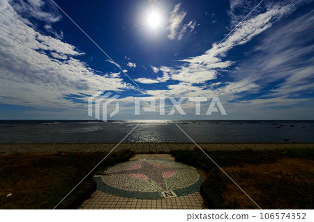 Oga Peninsula Unosaki Coast illuminated by the full moon, Akita Prefecture Oga Peninsula Unosaki Coast illuminated by the full moon, Akita Prefecture 106574352