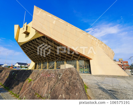 香川縣立體育館（香川縣高松市），決定拆除的船舶體育館 106575191