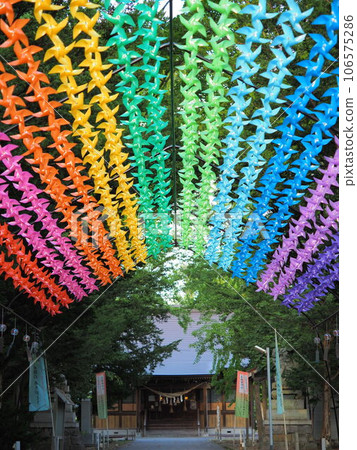 北海道夏季參拜東神樂神社風車隧道 106575286
