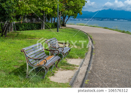 大津湖濱渚公園的長凳 大津湖濱渚公園的長凳 106576312