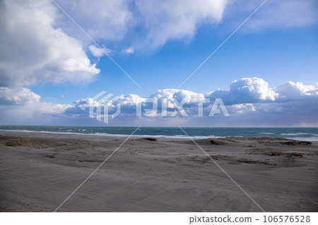 View from Hamamatsu Seawall 106576528