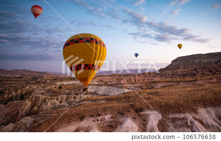 Hot air balloon festival in Cappadocia, Turkey 106576638