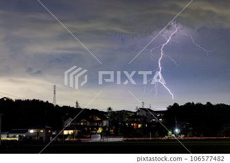 雷擊,雷聲,夜空,夏天圖像 雷擊,雷聲,夜空,夏天圖像 106577482