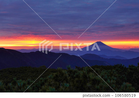 從山福峠穿越荒川岳 從山福峠穿越荒川岳 106580519