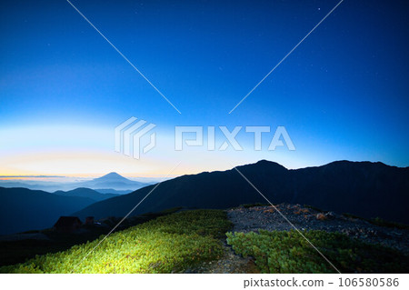 從山福峠穿越荒川岳 106580586