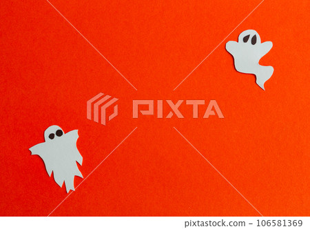 Halloween, handmade white ghosts on red background, flay, copy space Halloween, handmade white ghosts on red background, flay, copy space 106581369