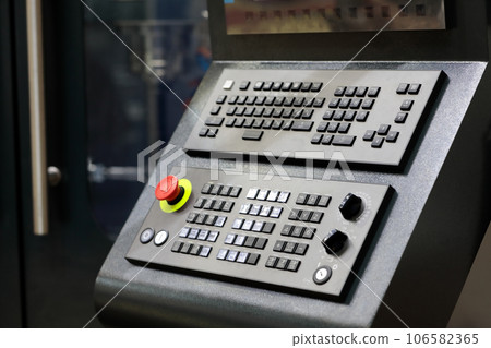 CNC control panel of metalworking VMC machine CNC control panel of metalworking VMC machine 106582365