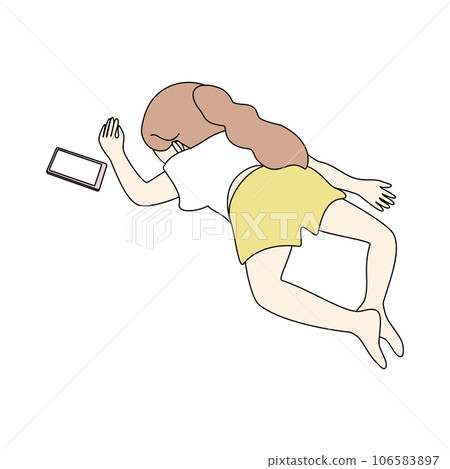 一個女孩在使用智能手機時睡著了 106583897