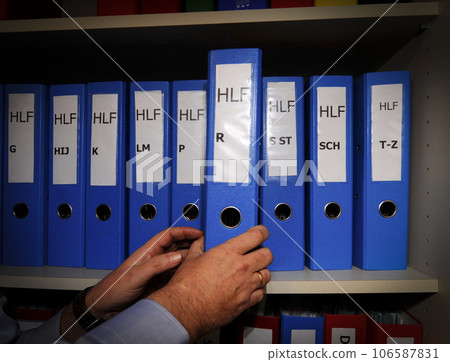 files and documents in the archive 106587831