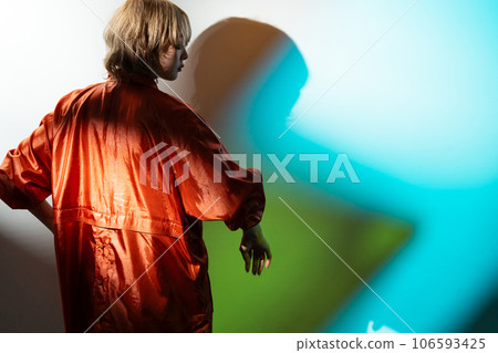 女生 女孩 女性 106593425