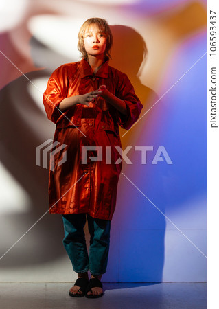 female, lady, woman 106593437