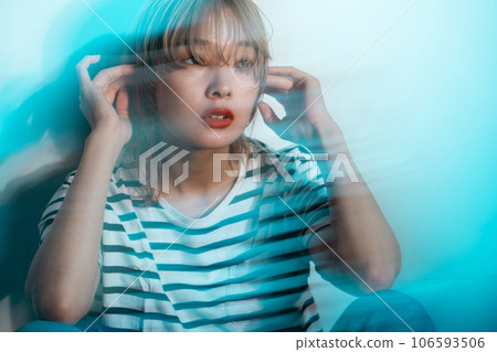 female, lady, woman 106593506