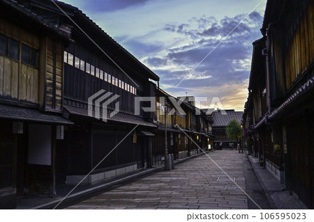 盛夏東茶屋區的黃昏 106595023