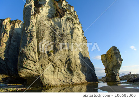 Head of Buddha in Hotokegaura, Shimokita Peninsula Head of Buddha in Hotokegaura, Shimokita Peninsula 106595306