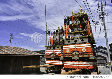 拉動華麗花車的黑島天領祭 106597256