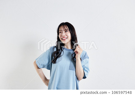 女人做煙嘴校正 女人做煙嘴校正 106597548