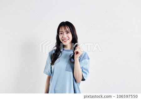女人做煙嘴校正 女人做煙嘴校正 106597550