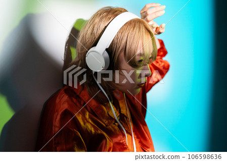 music, musical, female 106598636