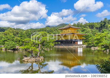 Landscape of Kinkakuji (Rokuonji) in summer Landscape of Kinkakuji (Rokuonji) in summer 106598852