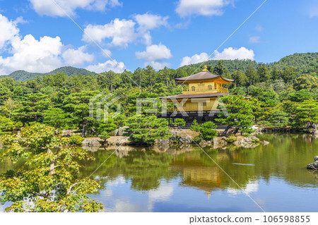Landscape of Kinkakuji (Rokuonji) in summer Landscape of Kinkakuji (Rokuonji) in summer 106598855