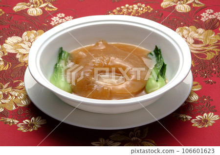 Luxury shark fin dishes, delicious-looking shark fin dishes, high-class Chinese shark fin dishes Luxury shark fin dishes, delicious-looking shark fin dishes, high-class Chinese shark fin dishes 106601623