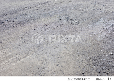 Paving work image: Roadbed with curing sand sprinkled after asphalt emulsion Paving work image: Roadbed with curing sand sprinkled after asphalt emulsion 106602013