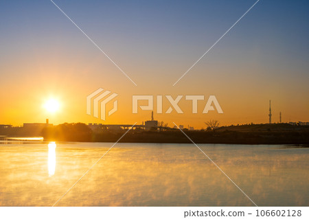 從荒川河床看到的第一個日出 從荒川河床看到的第一個日出 106602128